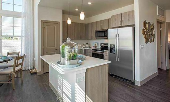 Apartments for rent in Aurora: What will $1,700 get you?