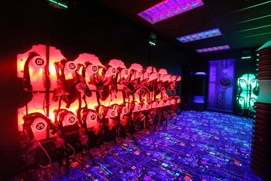 Glendale gets a new arcade: 'Laser Bounce'