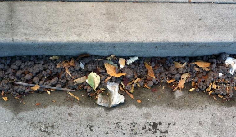 It's Raining Lint At Hayes And Webster