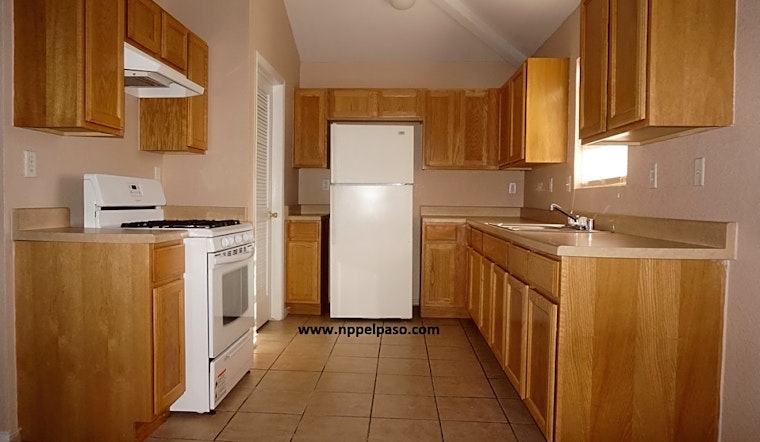 What apartments will $800 rent you in Northeast El Paso, this month?