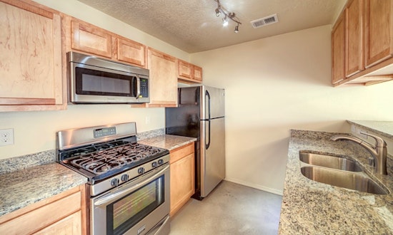 Apartments for rent in Albuquerque: What will $1,300 get you?