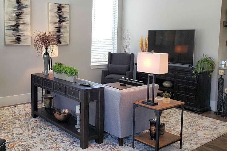 Apartments for rent in Colorado Springs: What will $1,900 get you?