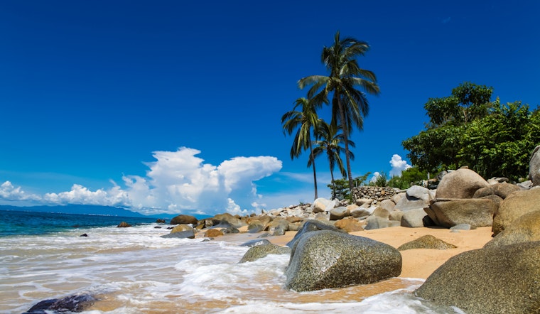 Head out of town this weekend to either Atlanta, Seattle or Puerto Vallarta