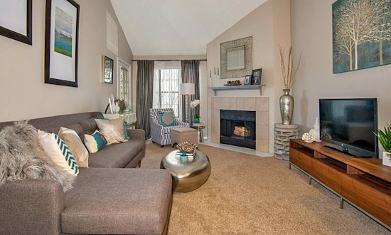 Apartments for rent in Aurora: What will $1,300 get you?