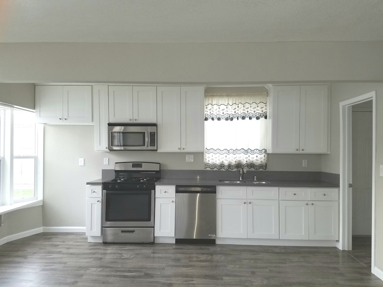 8 Los Angeles apartments for $1,500/month