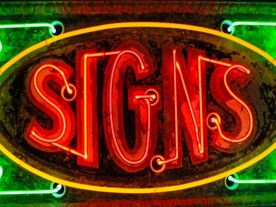 Neon symposium speaks to the art's past and future