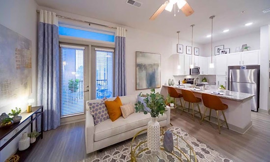 Apartments for rent in Jacksonville: What will $2,000 get you?