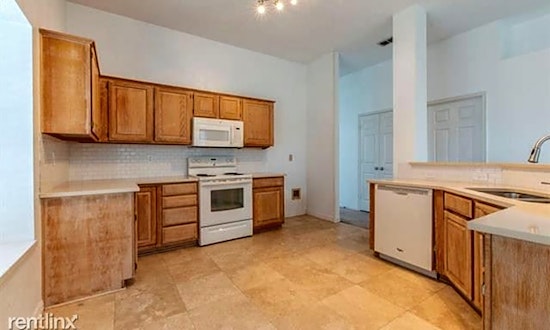 Apartments for rent in Plano: What will $2,200 get you?