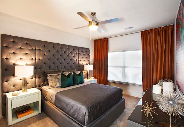 What apartments will $1,300 rent you in North Lake, right now?