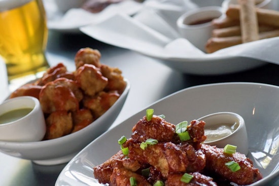 New American restaurant Yard House opens its doors downtown