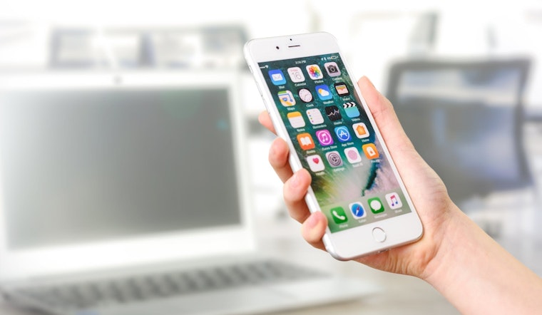 Top Portland news: Teens weigh in on tech addiction; news outlet tests vaping products; more