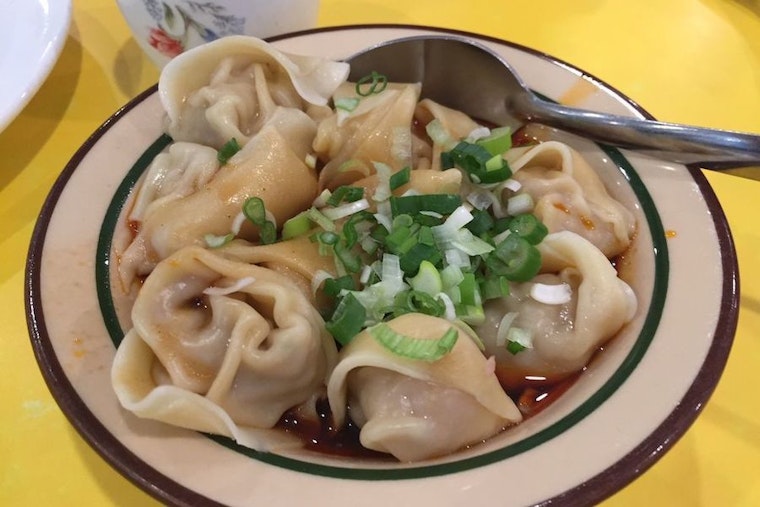 Explore the 4 most popular spots in Oakland's Chinatown neighborhood
