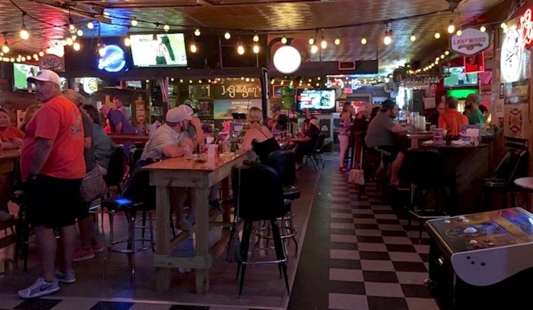 Explore Arlington's 4 favorite budget-friendly sports bars