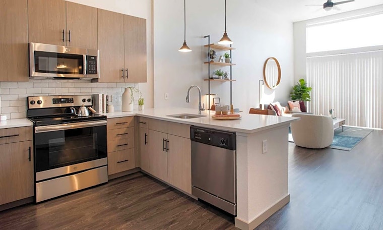 Apartments for rent in Aurora: What will $1,800 get you?