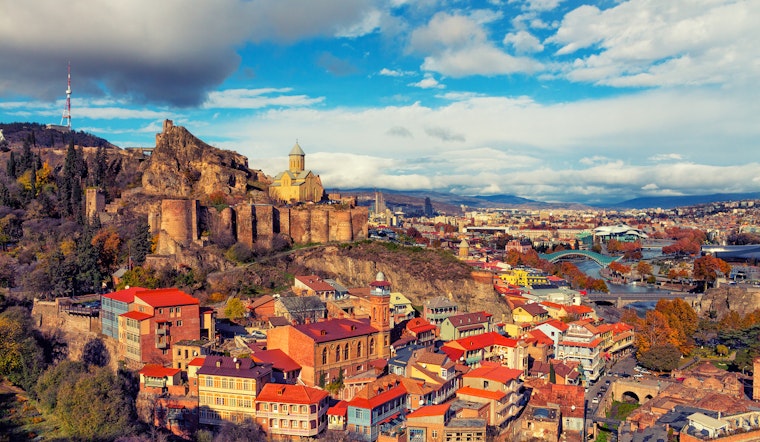 How to travel from El Paso to Tbilisi on the cheap