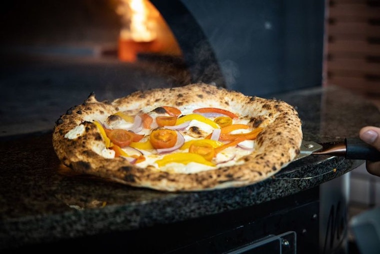Pizza Sociale makes Downtown debut, with pizza and more
