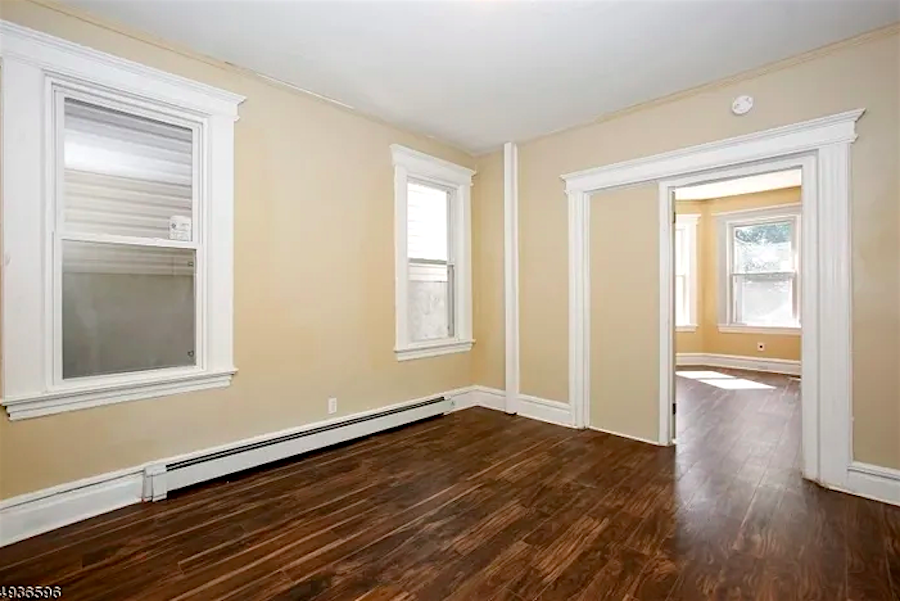 What apartments will 1,500 rent you in Weequahic, today?