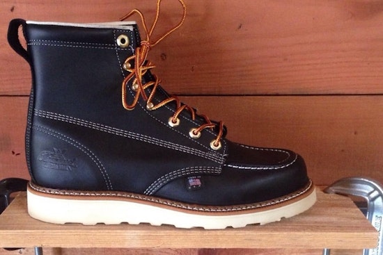 Step into Santa Ana's top 5 shoe stores