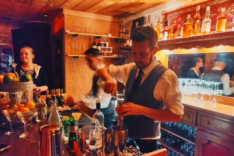 New cocktail spot RD Speakeasy now open in Oak Park-Northwood
