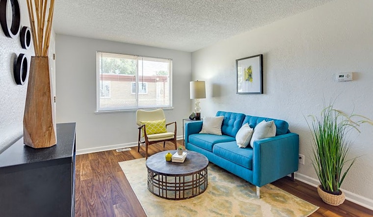 What apartments will $1,100 rent you in North Aurora, today?