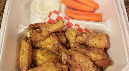 5 top spots for chicken wings in Bakersfield