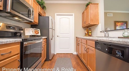 Apartments for rent in Louisville: What will $1,200 get you?