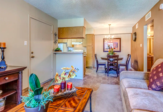 Budget apartments for rent in Camelback East, Phoenix