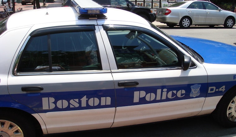 Top Boston news: Police say 2 arrests foiled gun-smuggling plot; asbestos found in debris on street