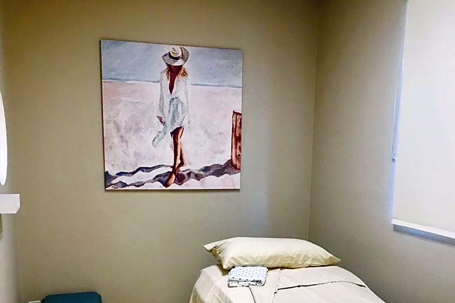 Los Angeles' top acupuncture spots, ranked