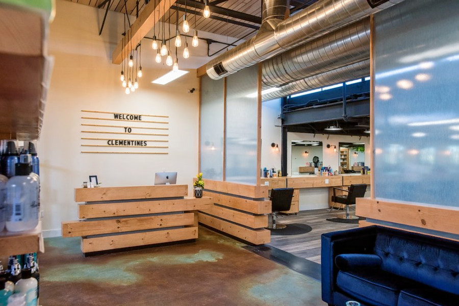 Here are Aurora's top 4 eyelash service spots