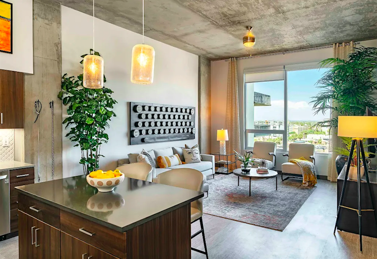 Apartments for rent in Phoenix: What will $2,700 get you?