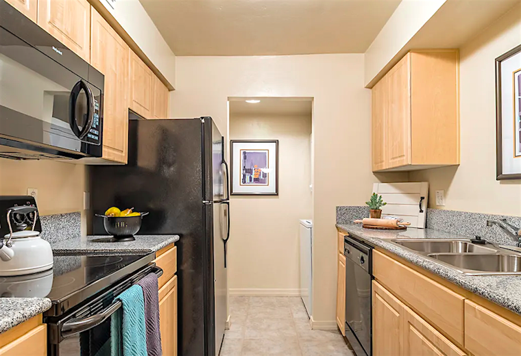 Apartments for rent in Tucson: What will $1,300 get you?