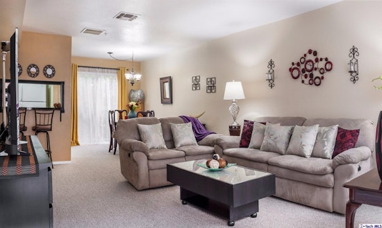 5 apartments in the LA Metro area for $2,400/month
