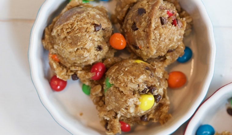 Local deals for days: The best treat deals in Chicago today