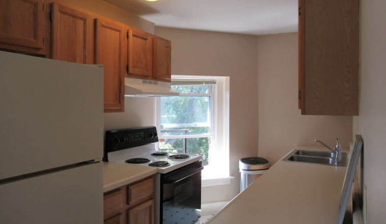 What apartments will $800 rent you in Old Louisville, right now?