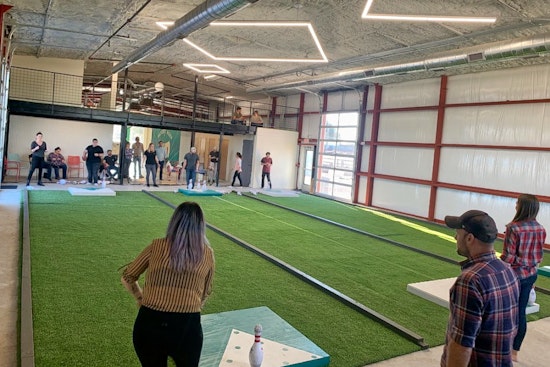 New recreation spot Hatchet Alley offers axe throwing and more