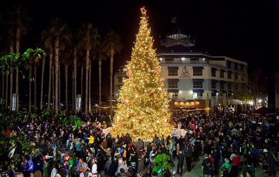 Oakland weekend: Christmas tree lighting, Wizard World convention, Brittany Howard at the Fox, more