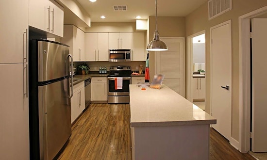 Apartments for rent in Long Beach: What will $2,400 get you?