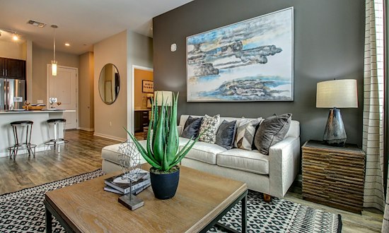 Rentals in Phoenix: What will $1,800 get you?
