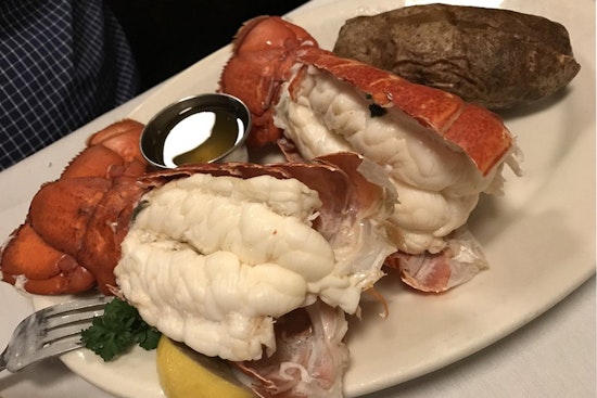 Surf's up: The 6 best spots to score seafood in Raleigh