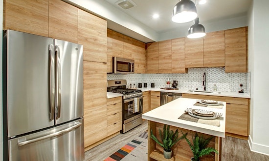 Apartments for rent in Anaheim: What will $2,500 get you?