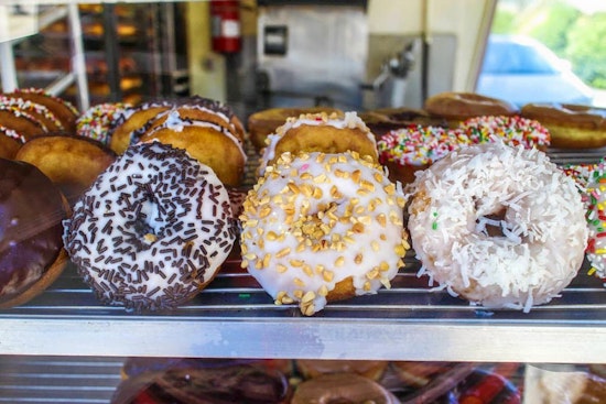 Here are Burbank's highest-rated doughnut shops