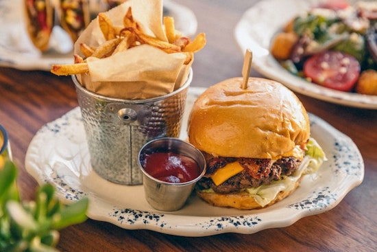 Discover the 4 best traditional American eateries in Plano