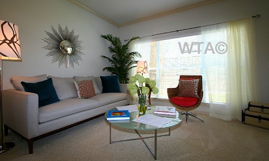 Budget apartments for rent in West Oak Hill, Austin