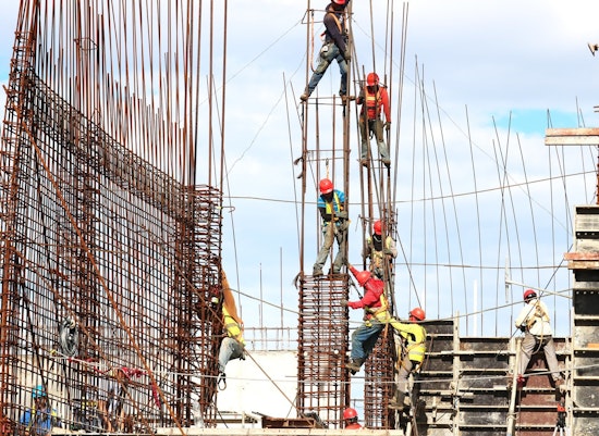 153 building permits issued in Washington last week
