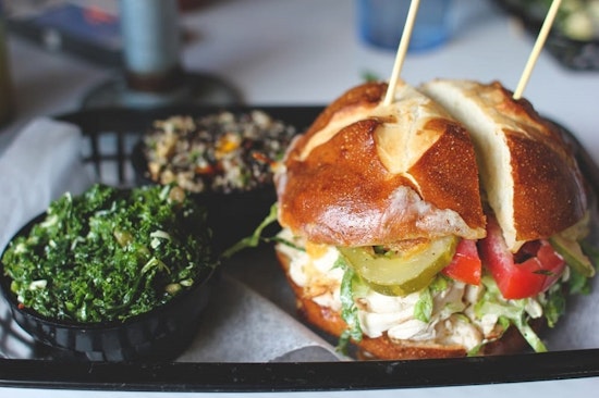 Your guide to the 5 most popular spots in Houston's University Place neighborhood