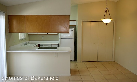 Apartments for rent in Bakersfield: What will $900 get you?