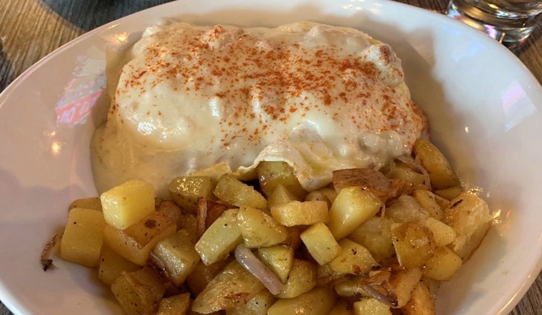 New Near West Side breakfast and brunch spot Black Barrel Tavern opens its doors