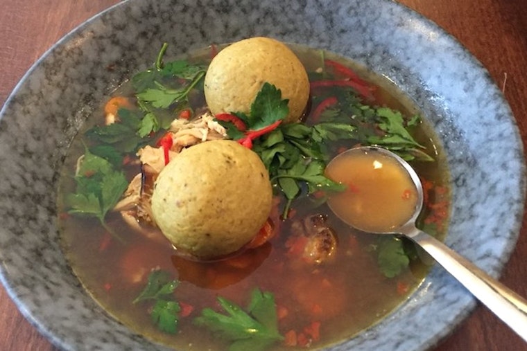 Frunchroom serves freshly made, deli-style food in Portage Park