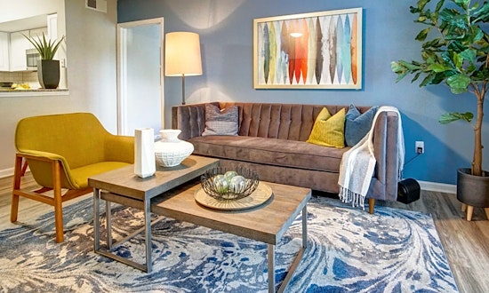 Apartments for rent in Orlando: What will $2,000 get you?